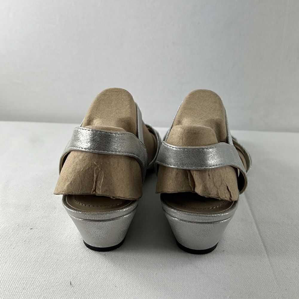 Life Stride Yaya Sandal Silver Size 8.5 Wide - Picture 3 of 7
